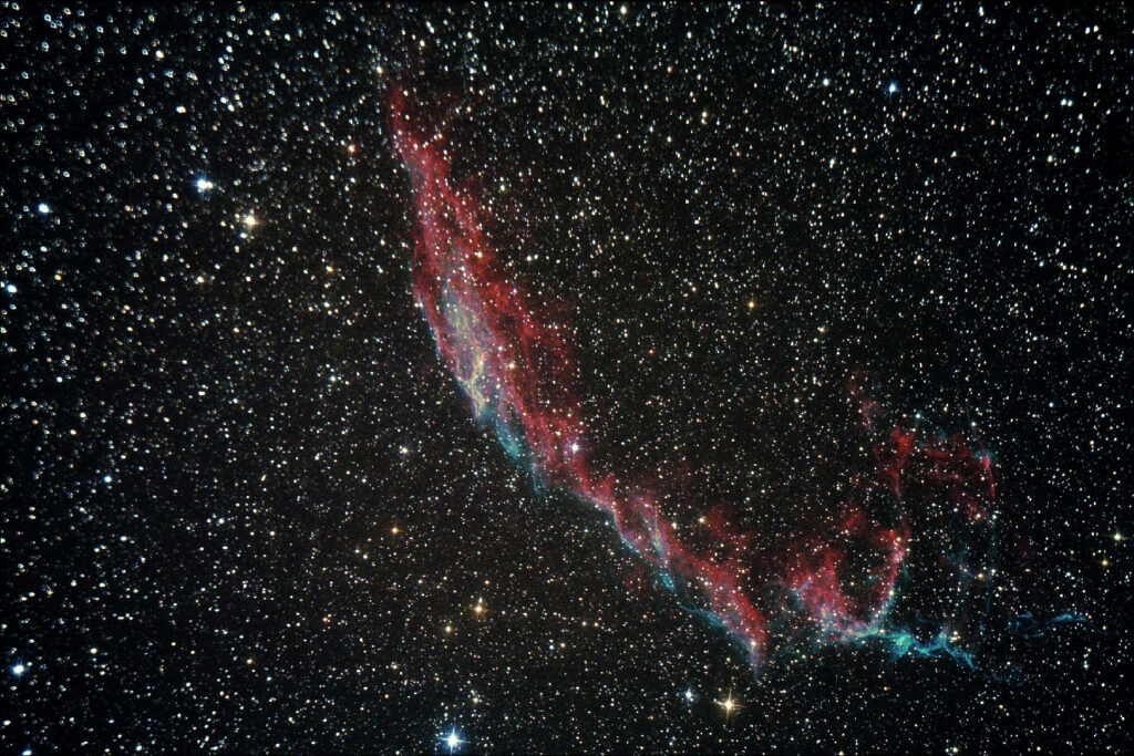 Mgławica Welon (NGC 6960, NGC 6992, NGC 6995) w Łąbędziu